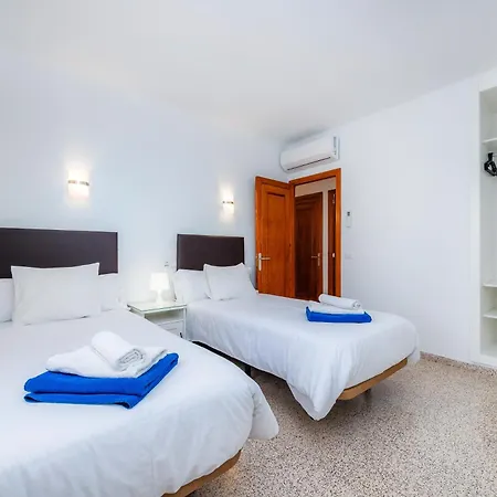 Colonia Sant Jordi Villa *